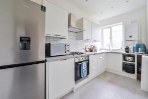 12, Thorpe Close, London SE26 4NX