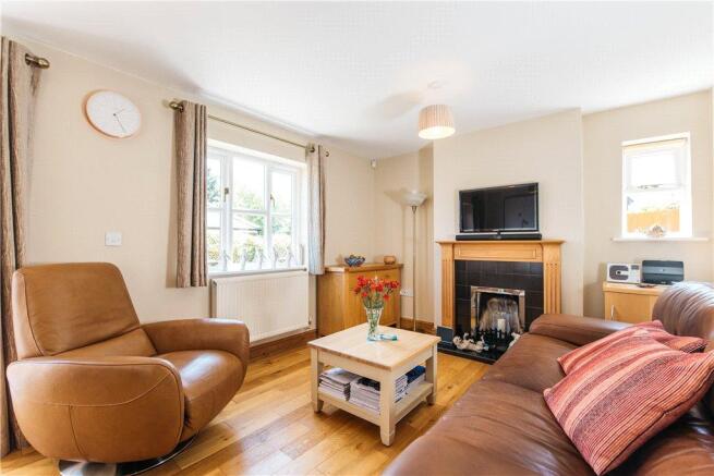 Sitting/Dining Room