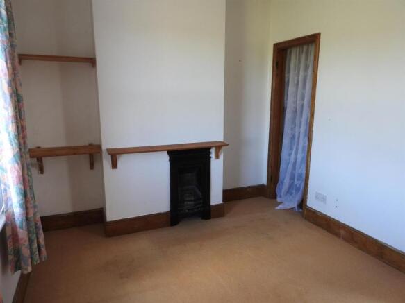 Bedroom 2.jpg
