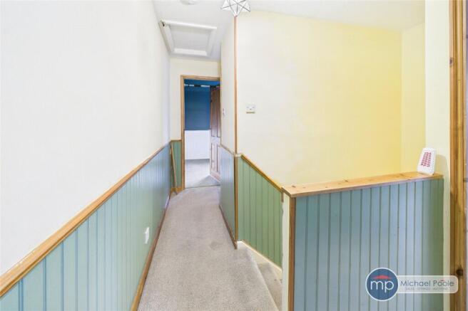 3 bed Semi-Detached for sale Image 8