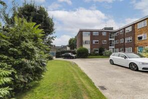 17, Blenheim Court, Horn Lane, Woodford Green IG8 9AQ