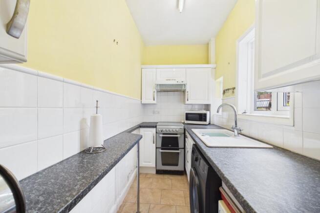 2 bed Terraced for sale Image 5