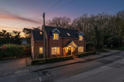 Beacon Hill, Rednal, B45