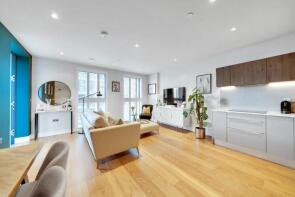 32, 9 Brogan House, St Josephs Street, London SW8 4EU