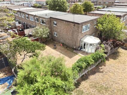 Lornes Close, Southend-on-Sea, Essex, SS2