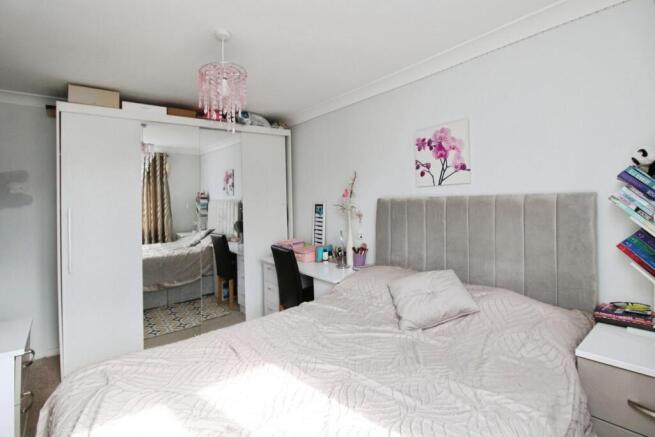 3 bed End of Terrace for sale Image 9