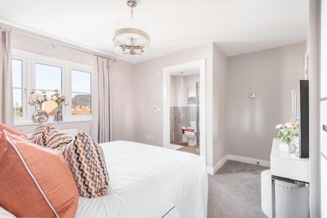 3 bed Detached for sale Image 4