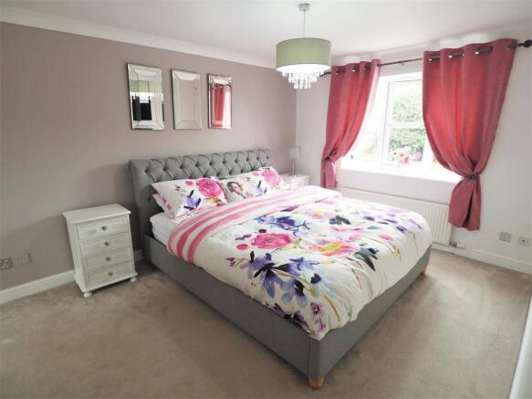 Master Bedroom 427