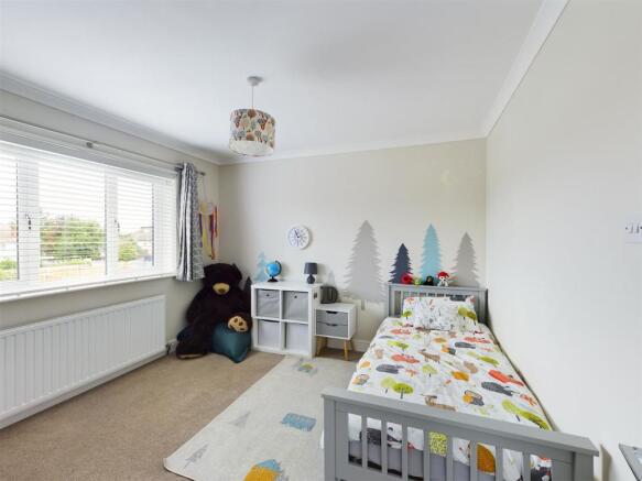 Bedroom 2.jpg