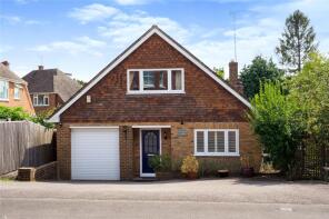 Bayham Garden, Northbridge Street, Robertsbridge TN32 5NY