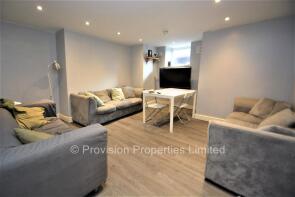 41, Mayville Avenue, Hyde Park, Leeds LS6 1NQ