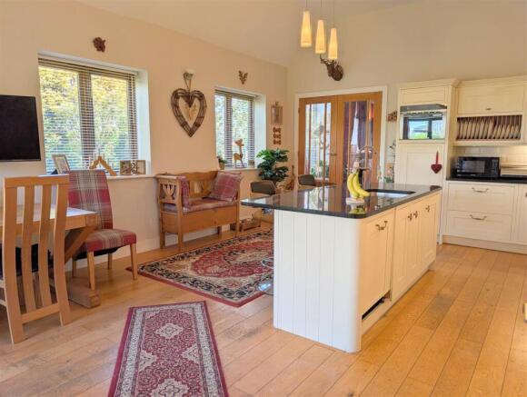 1 Longnor Park Barns, Longnor, Shrewsbury, SY5 7PP photo 5
