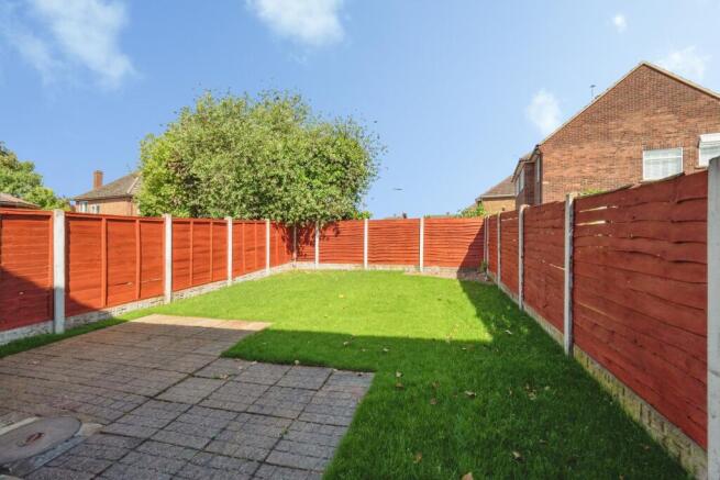 Rosemount Drive, Scunthorpe, DN16 photo 4