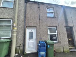 4, Hendre Street, Caernarfon LL55 2HY