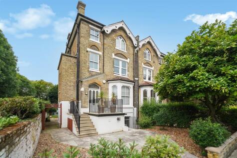 Ravenna Road, Putney