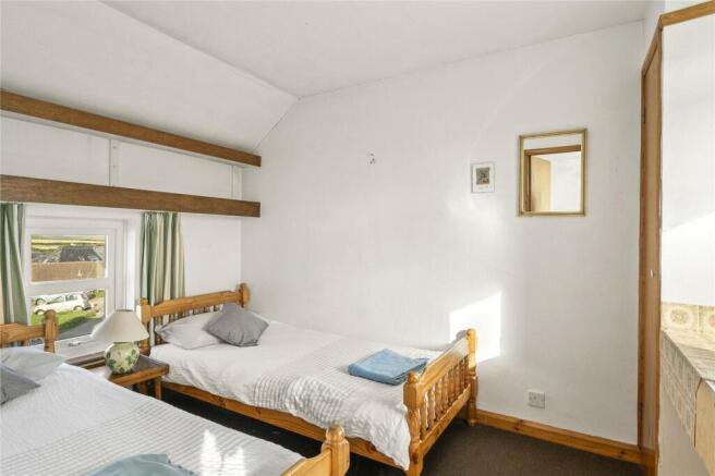 Bed 4