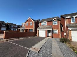 2, Nightingale Lawns, Cullompton EX15 1UB