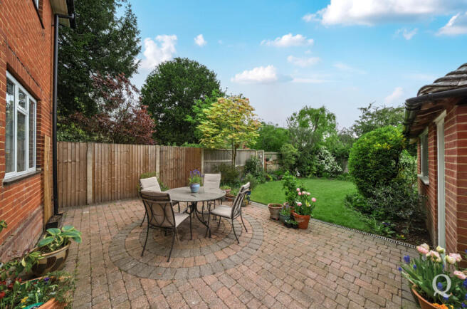 b4895073-da23-4e1...