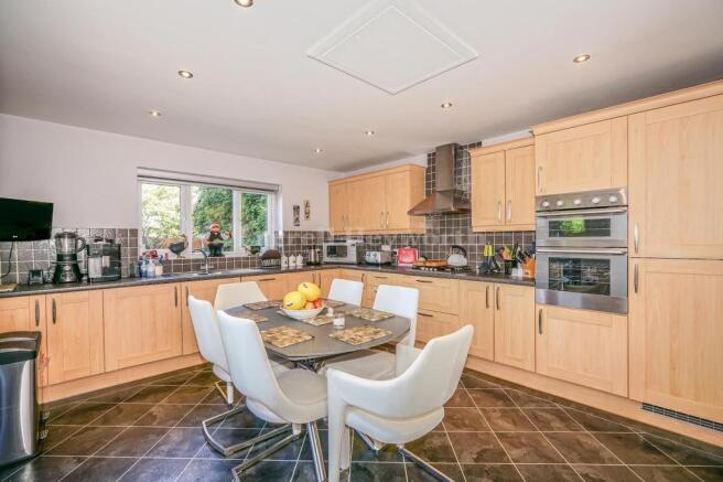 Kitchen Diner