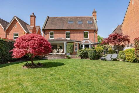 Hazel Grove, Kingwood, Henley-on-Thames, Oxfordshire RG9