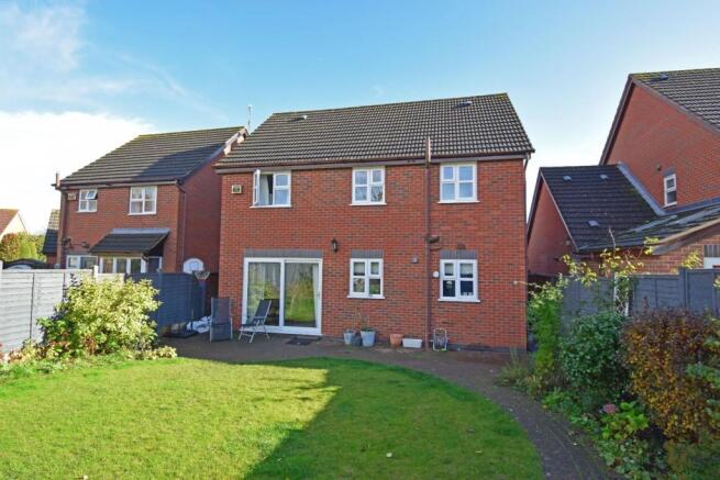 8 Dugard Way, rear.jpg