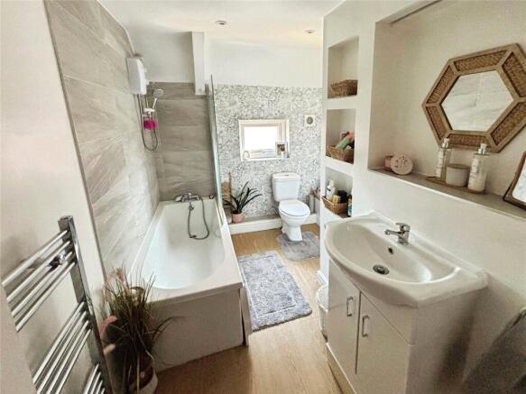 Bathroom/Wc