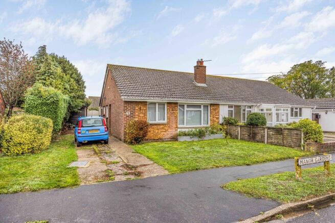 2-bed semi-detached on Manor Gardens, Emsworth, £315,000