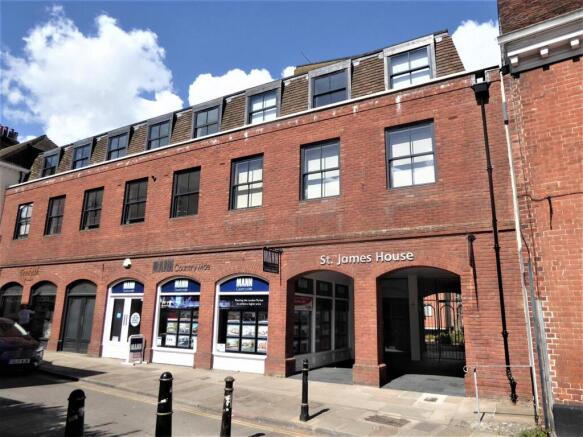 9 St James Housemain2.jpg.JPG