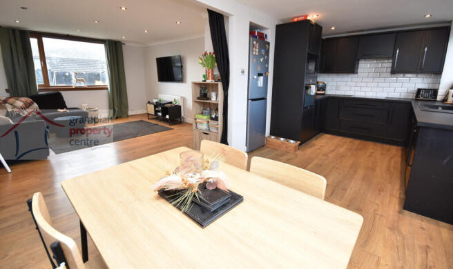 kitchen 2 new .JPG