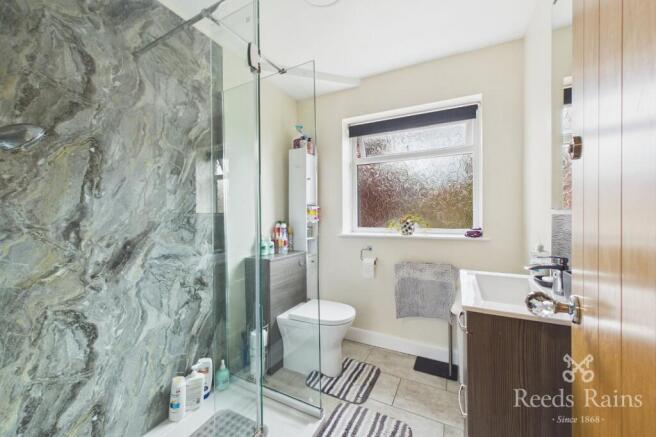 3 bed Semi-Detached for sale Image 8