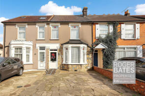 132, Mawney Road, Romford RM7 7BJ