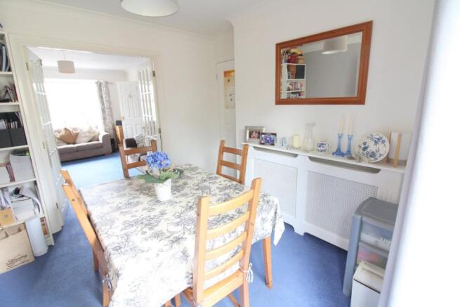 DINING ROOM TO SITTI