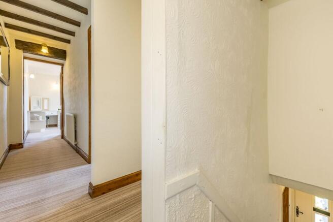 3 bed Semi-Detached for sale Image 10