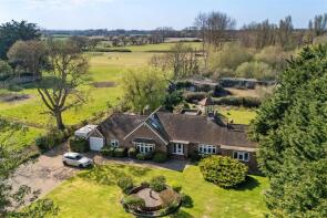 Seldens, Bell Lane, Chichester PO20 7HY