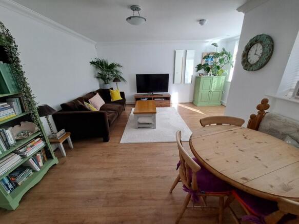 Compton Street, Lower Meads, Eastbourne, East Sussex, BN21 photo 4