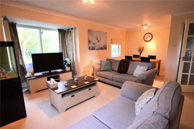 Lounge 2