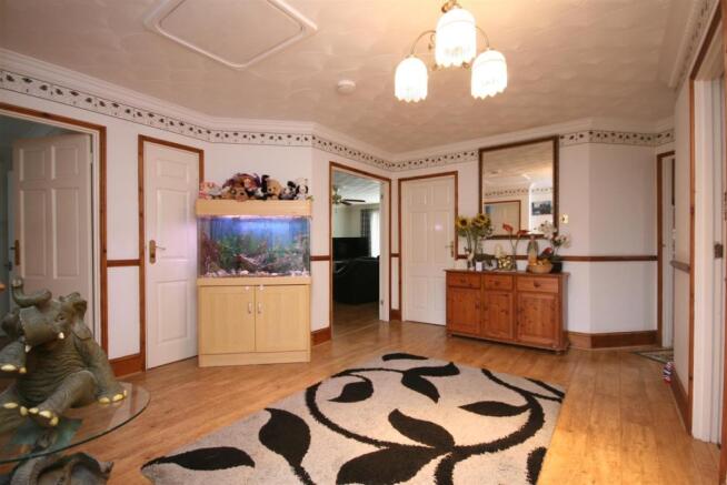 Entrance Hall.JPG