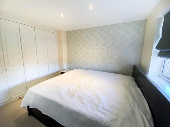 Bed1.JPG