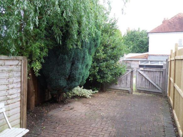 Photo 10