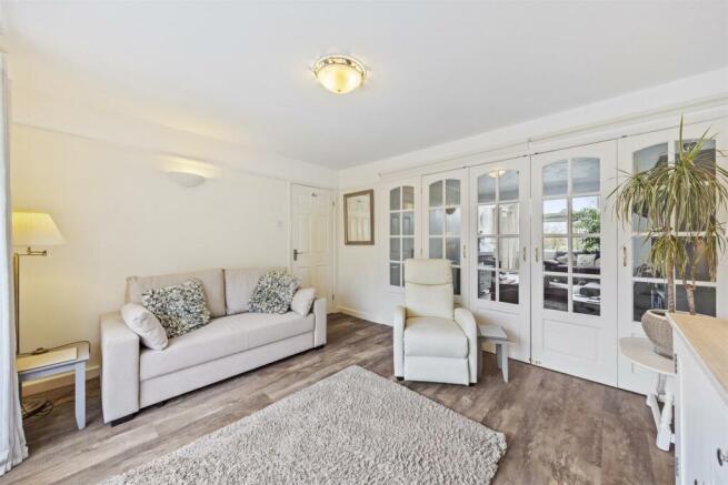 31ChelvestonRdWeb29.jpg