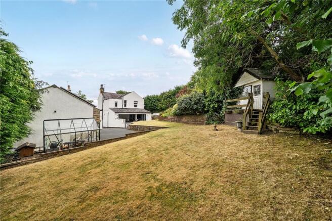 4 bed Detached for sale Image 9