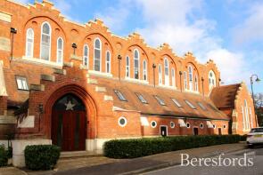 Flat 5, St Raphaels Place, Pastoral Way, Brentwood CM14 5GA