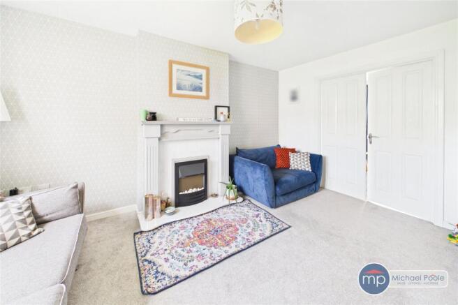 4 bed Detached for sale Image 6