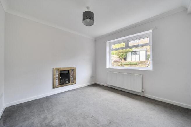 3 bed Semi-Detached for sale Image 9