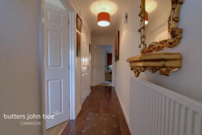 21, Chenet Way, Cannock WS11 5RR
