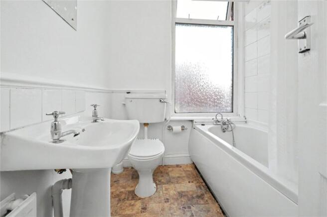 2 bed Terraced for sale Image 7