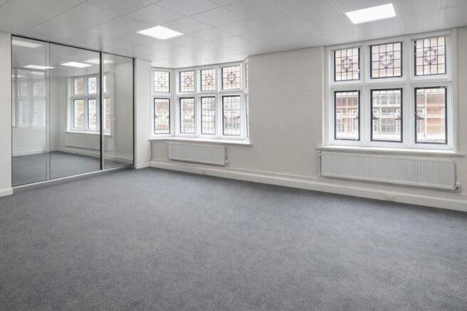 OFFICE 1.png