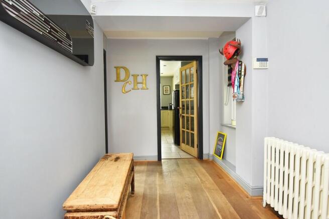 Photo 16