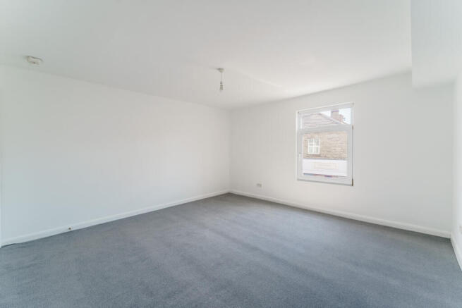 2 bed Terraced for sale Image 9