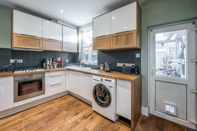 Kitchen 2